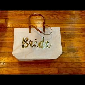 Bride 👰‍♀️ beach bag